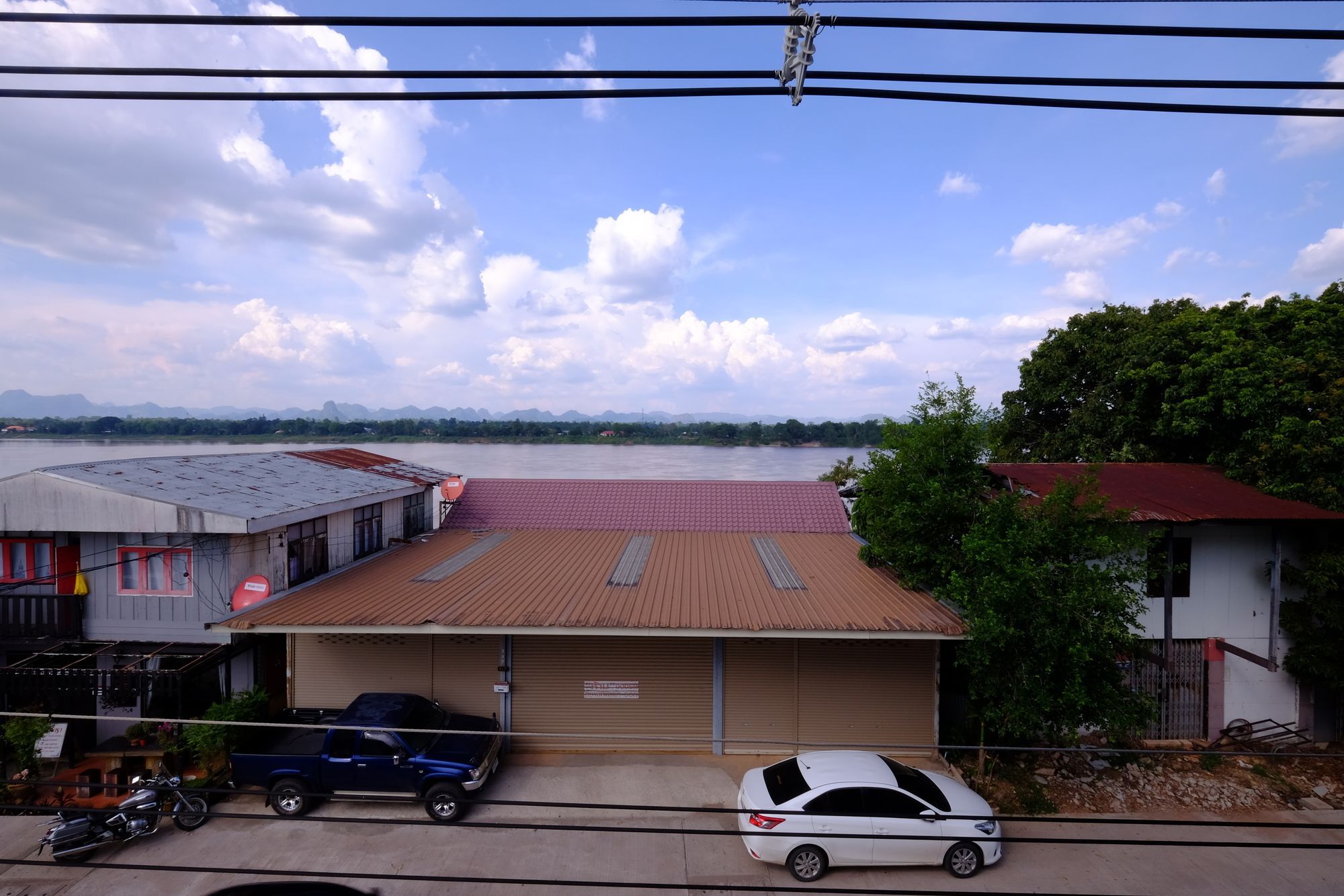 Baan Rim Khong Hotel Nakhon Phanom Exteriör bild